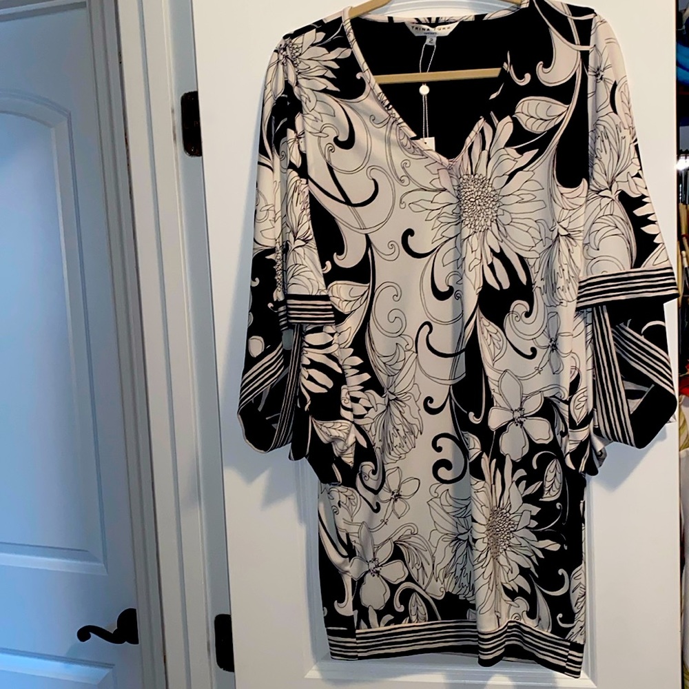 NWT..Trina Turk kimono style dress. Size 2.